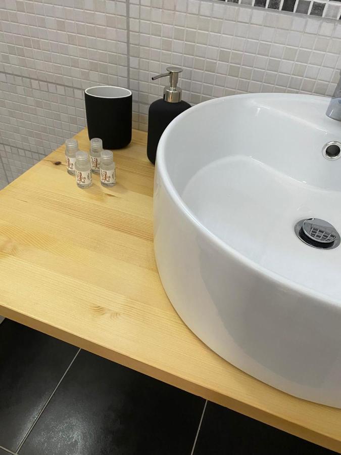 Shortlet I Mori Bed & Breakfast Бруколи Екстериор снимка